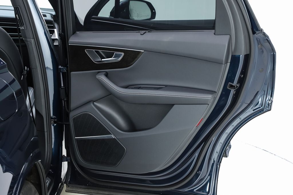 2025 Audi Q7 55 Premium Plus quattro