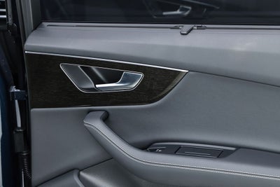 2025 Audi Q7 55 Premium Plus quattro