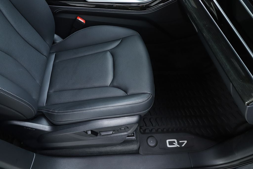 2025 Audi Q7 55 Premium Plus quattro