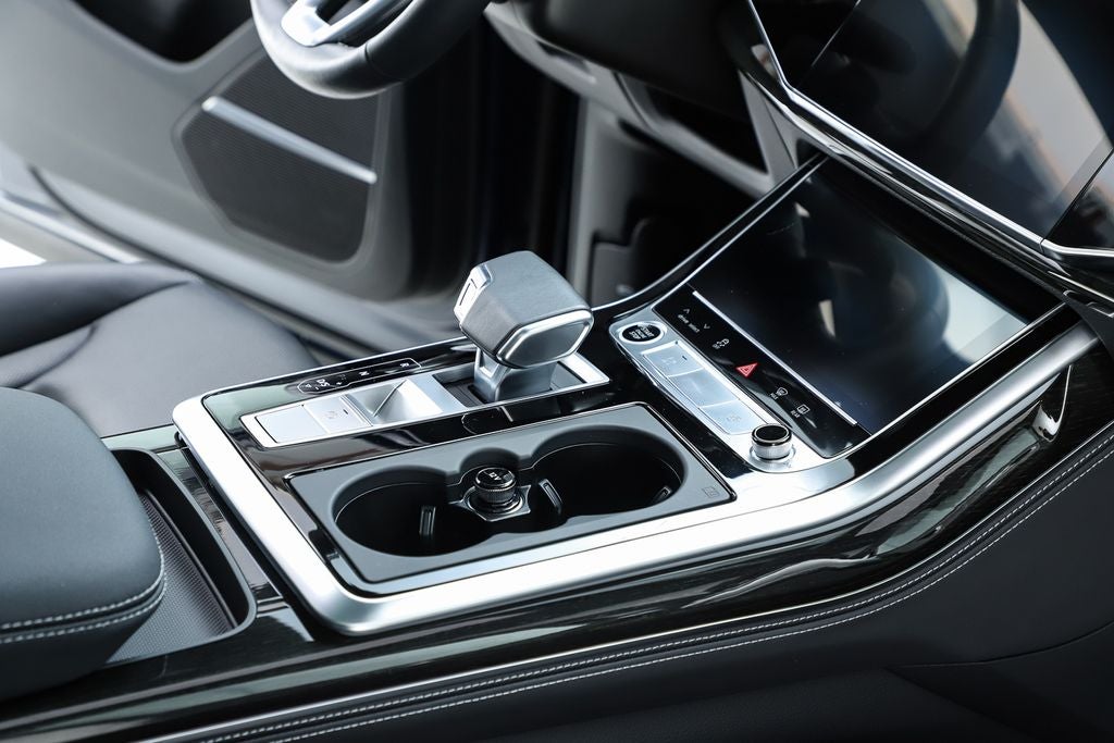 2025 Audi Q7 55 Premium Plus quattro