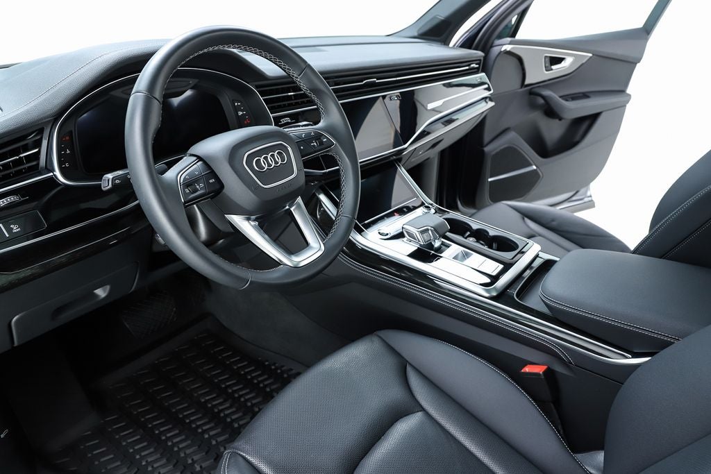 2025 Audi Q7 55 Premium Plus quattro
