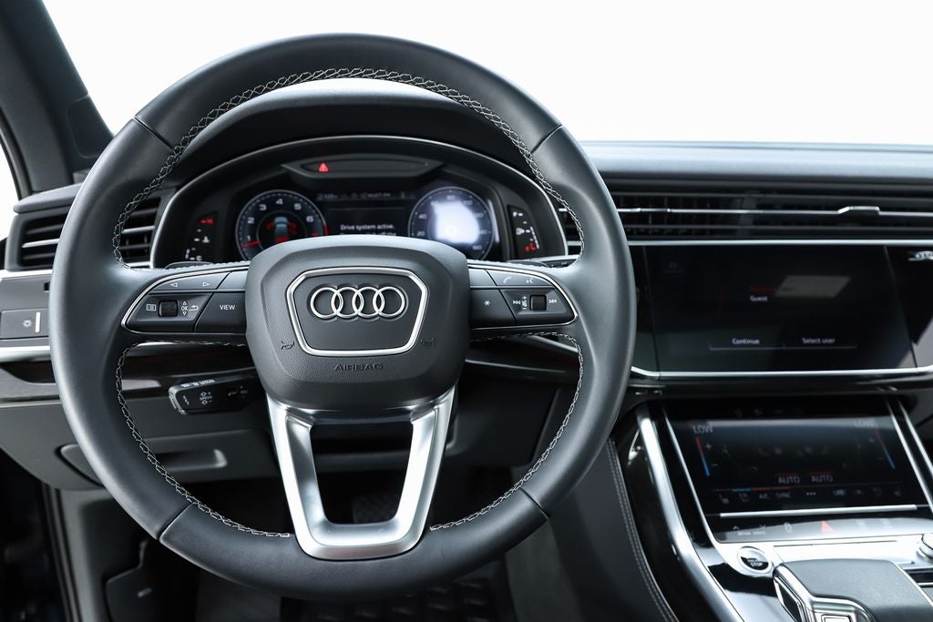 2025 Audi Q7 55 Premium Plus quattro
