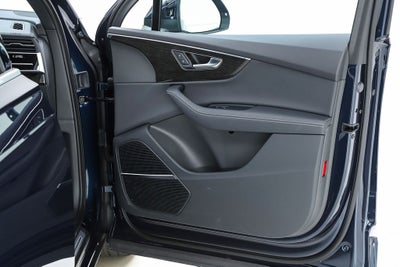 2025 Audi Q7 55 Premium Plus quattro