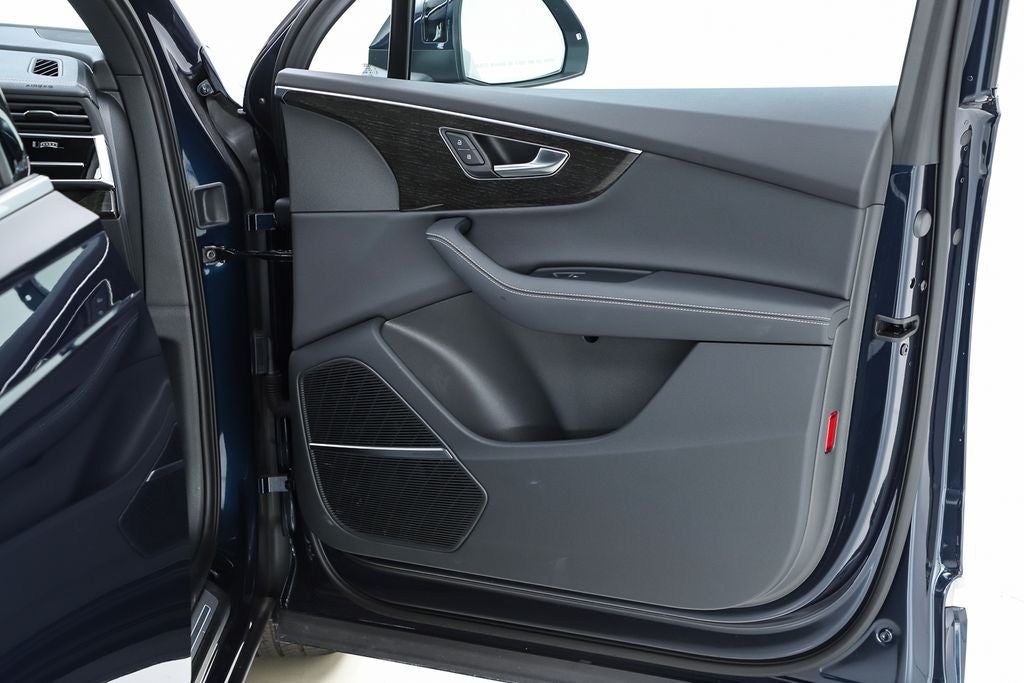 2025 Audi Q7 55 Premium Plus quattro