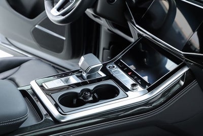 2025 Audi Q7 55 Premium Plus quattro