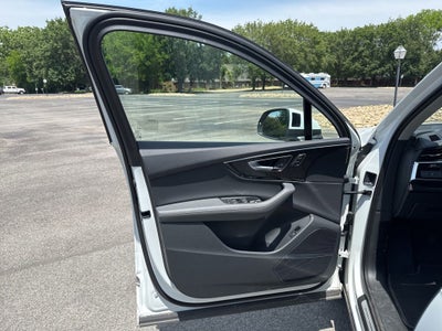 2025 Audi Q7 55 Premium Plus quattro