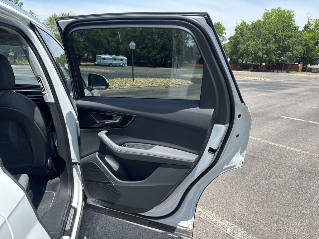 2025 Audi Q7 55 Premium Plus quattro