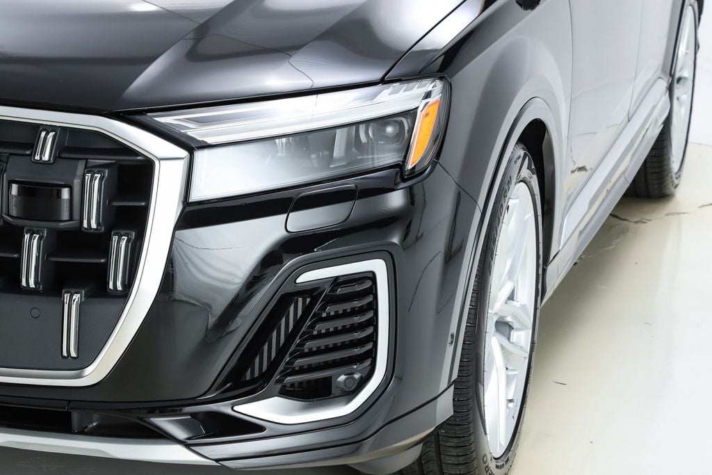2025 Audi Q7 55 Premium Plus quattro