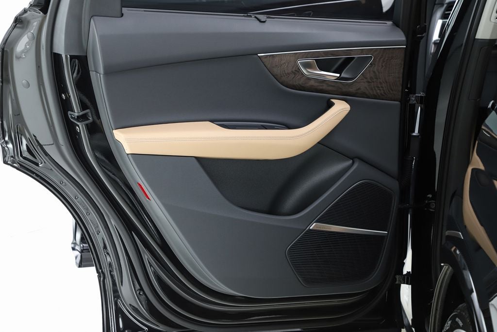 2025 Audi Q7 55 Premium Plus quattro