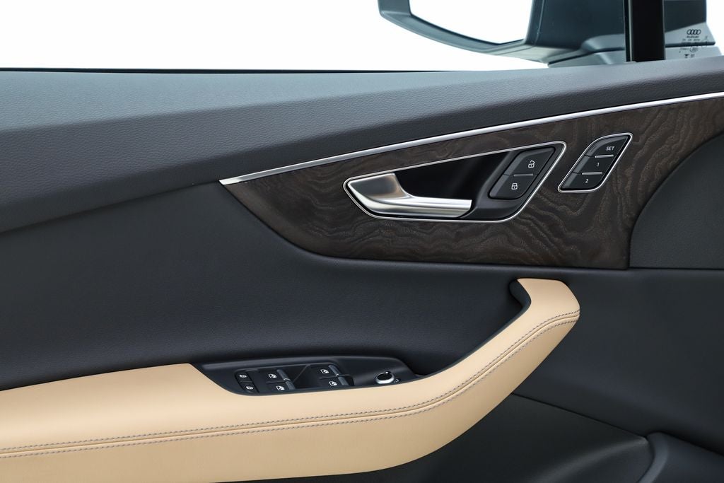 2025 Audi Q7 55 Premium Plus quattro