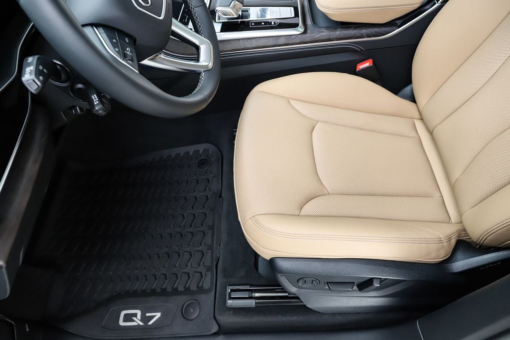 2025 Audi Q7 55 Premium Plus quattro
