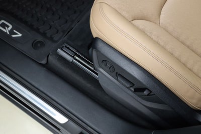 2025 Audi Q7 55 Premium Plus quattro