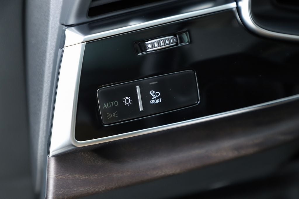 2025 Audi Q7 55 Premium Plus quattro