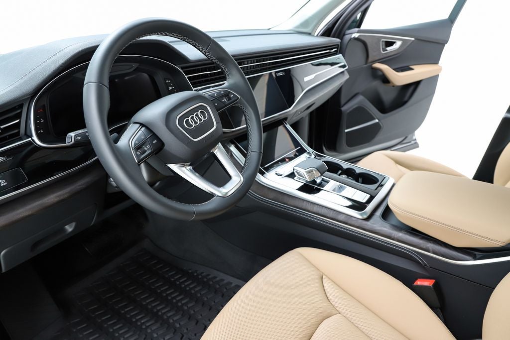 2025 Audi Q7 55 Premium Plus quattro