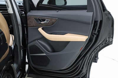 2025 Audi Q7 55 Premium Plus quattro