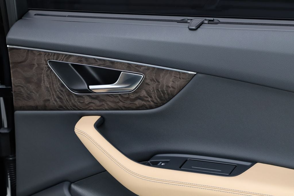 2025 Audi Q7 55 Premium Plus quattro