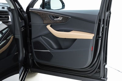 2025 Audi Q7 55 Premium Plus quattro