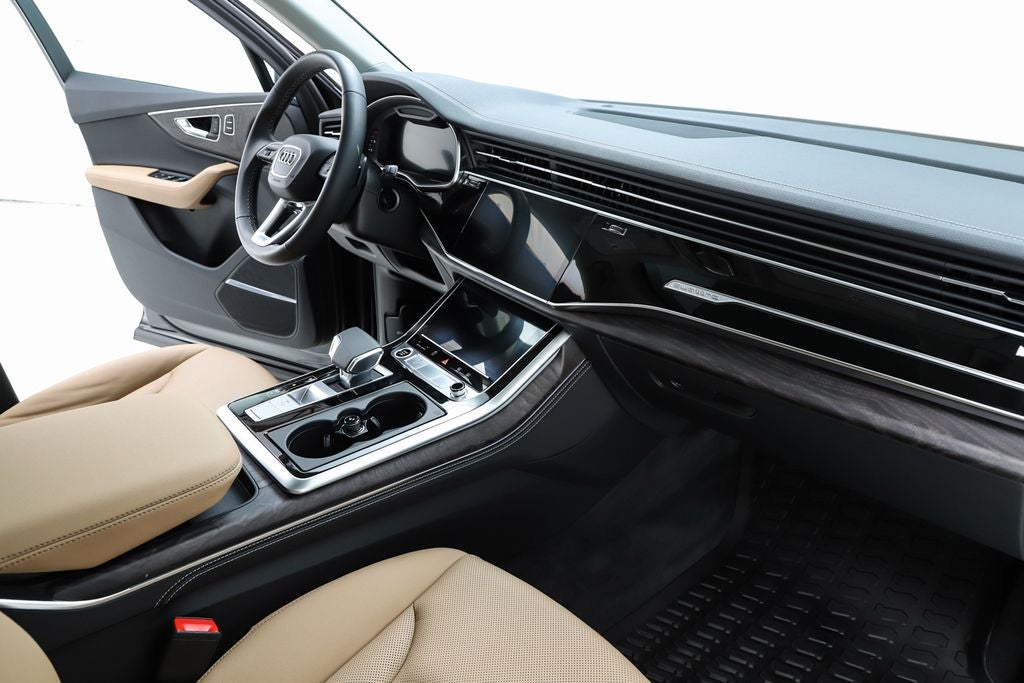2025 Audi Q7 55 Premium Plus quattro
