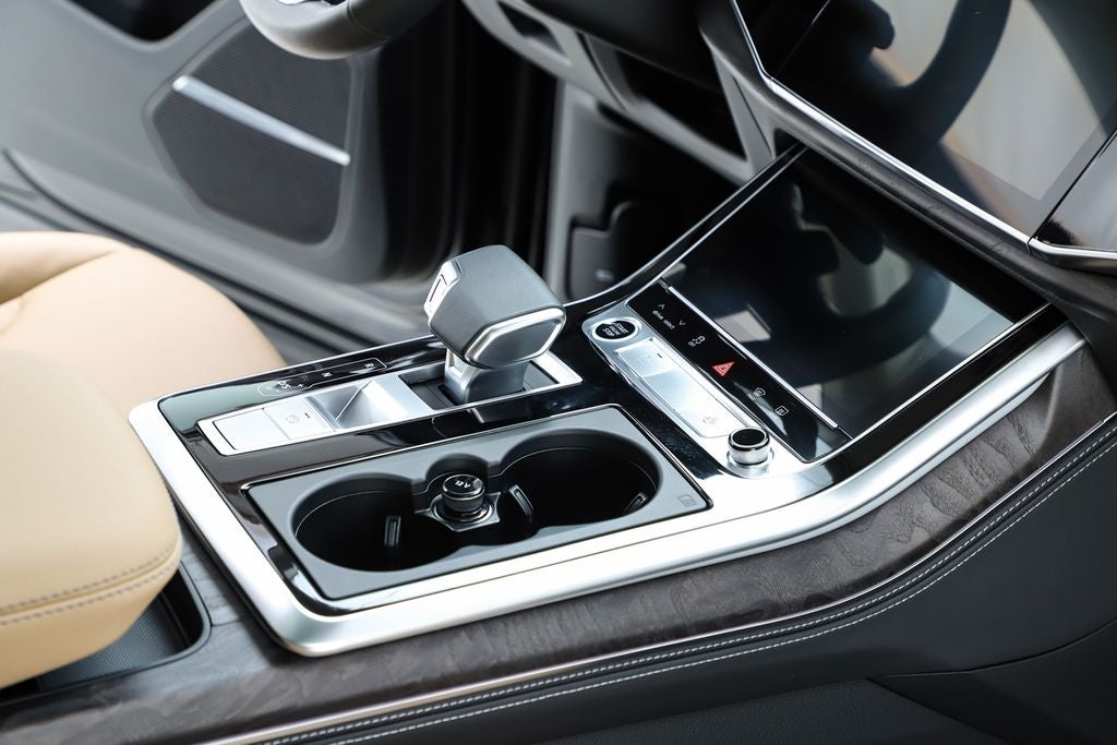 2025 Audi Q7 55 Premium Plus quattro