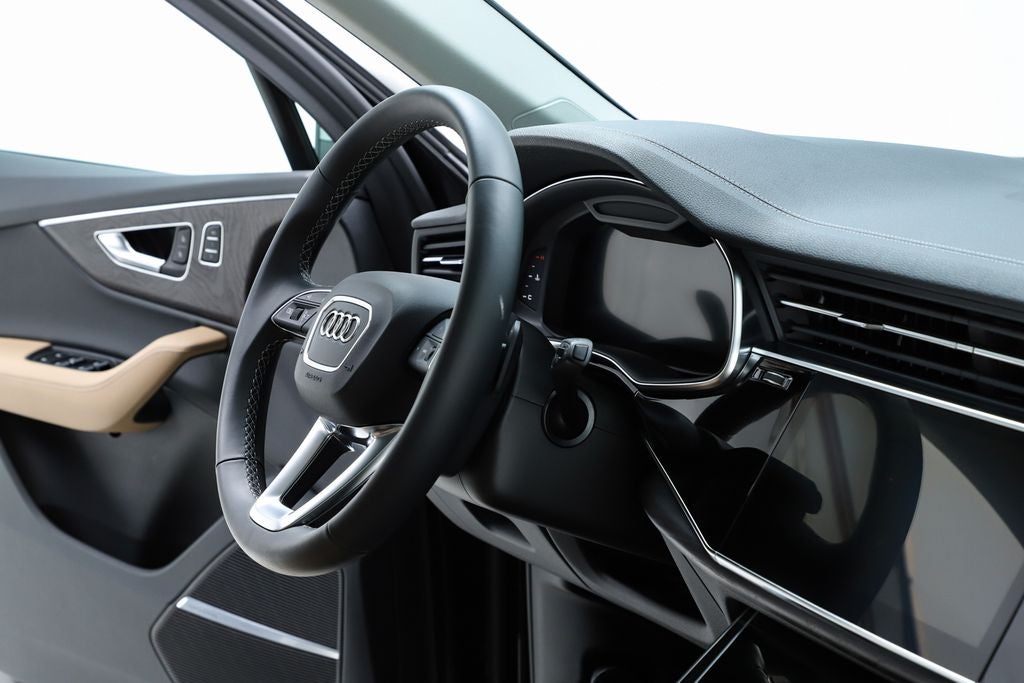 2025 Audi Q7 55 Premium Plus quattro