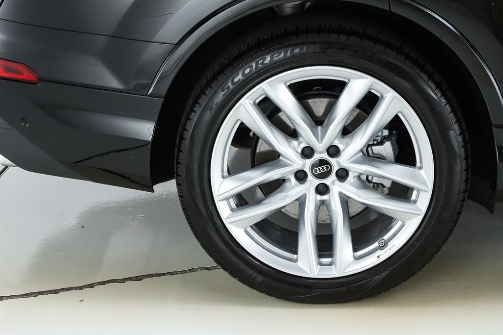 2025 Audi Q7 55 Premium Plus quattro