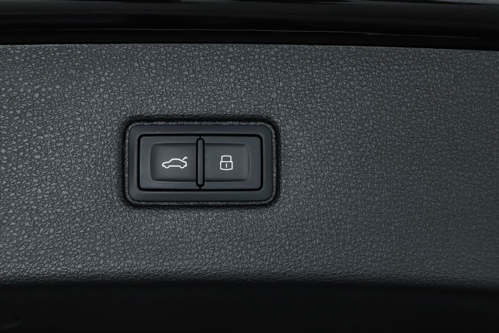 2025 Audi Q7 55 Premium Plus quattro