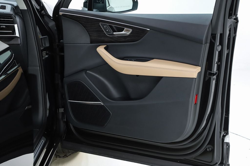 2025 Audi Q7 55 Premium Plus quattro