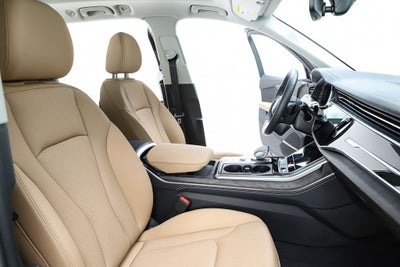 2025 Audi Q7 55 Premium Plus quattro