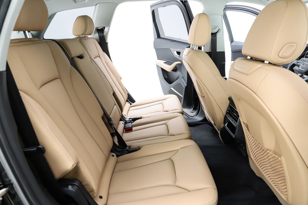 2025 Audi Q7 55 Premium Plus quattro