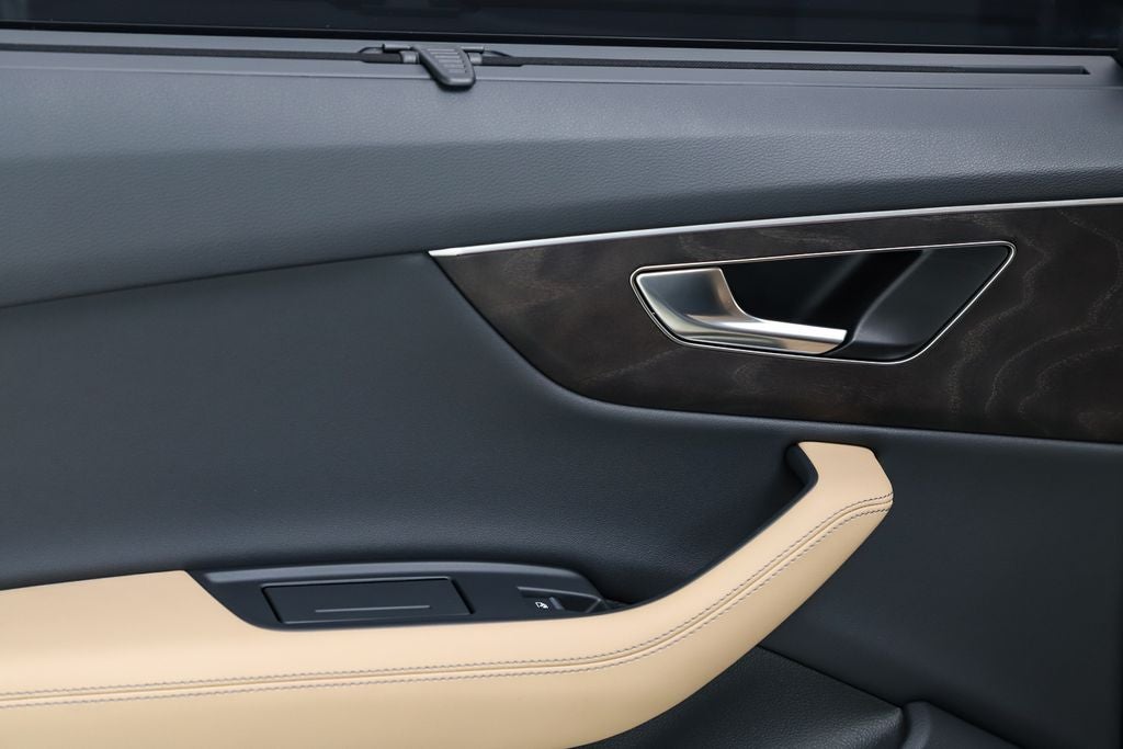 2025 Audi Q7 55 Premium Plus quattro