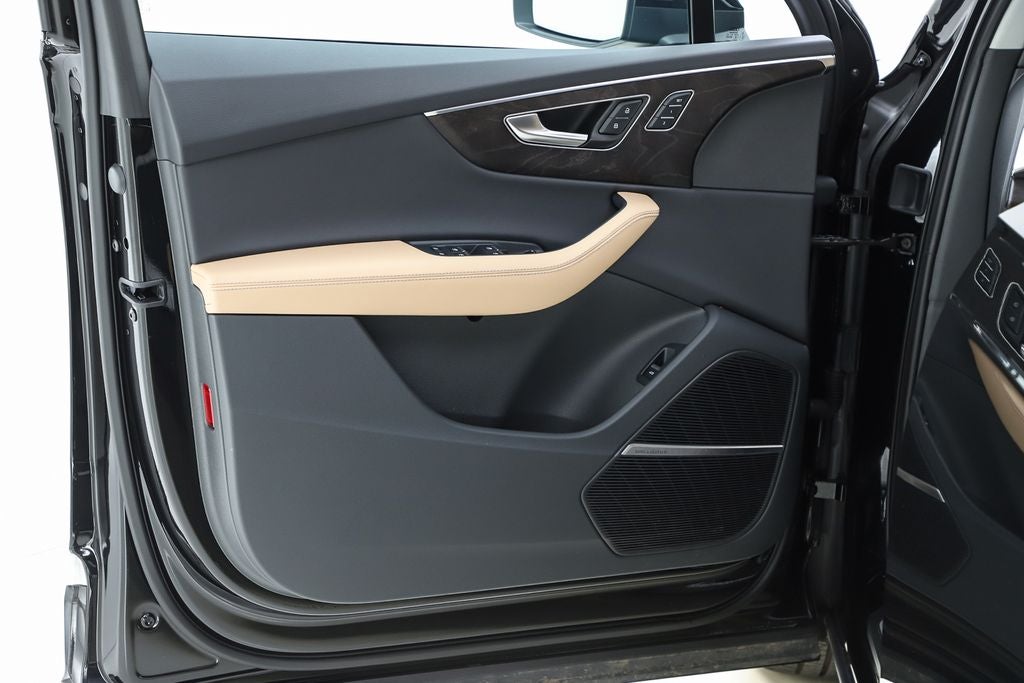 2025 Audi Q7 55 Premium Plus quattro