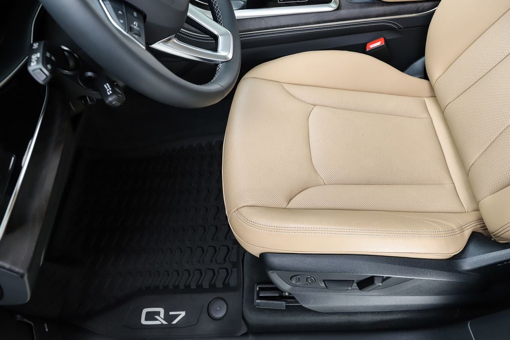 2025 Audi Q7 55 Premium Plus quattro