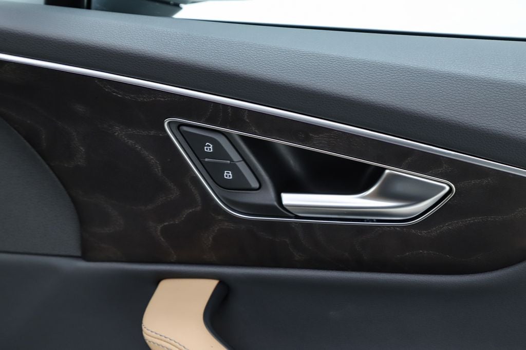 2025 Audi Q7 55 Premium Plus quattro