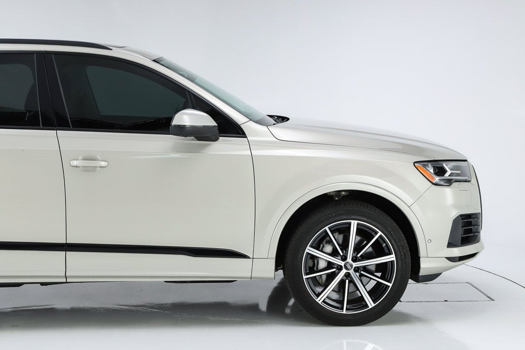 2022 Audi Q7 55 Premium Plus quattro