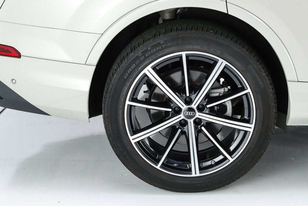 2022 Audi Q7 55 Premium Plus quattro
