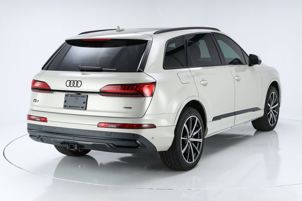2022 Audi Q7 55 Premium Plus quattro