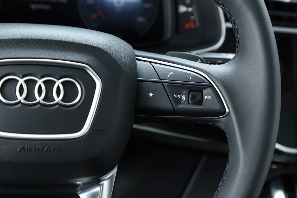 2022 Audi Q7 55 Premium Plus quattro
