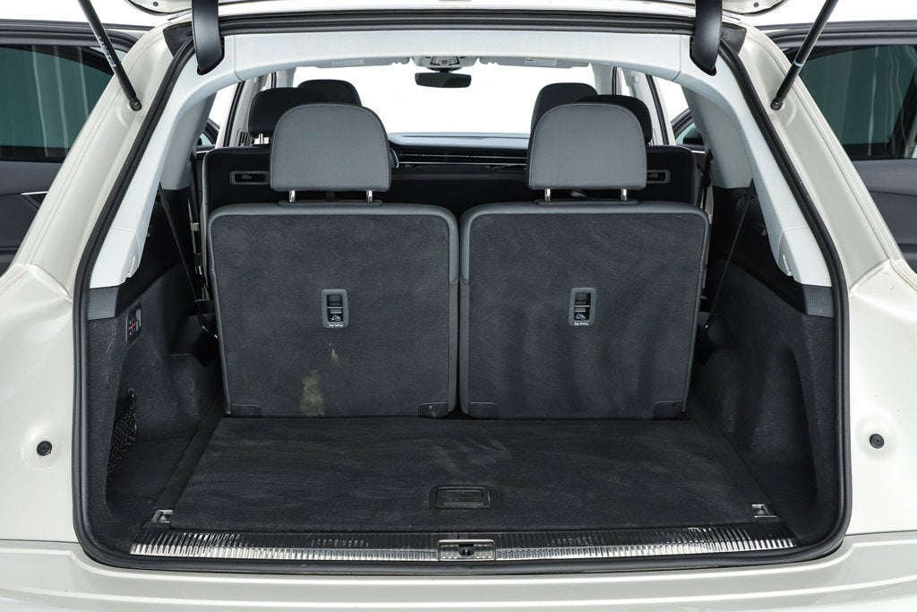 2022 Audi Q7 55 Premium Plus quattro