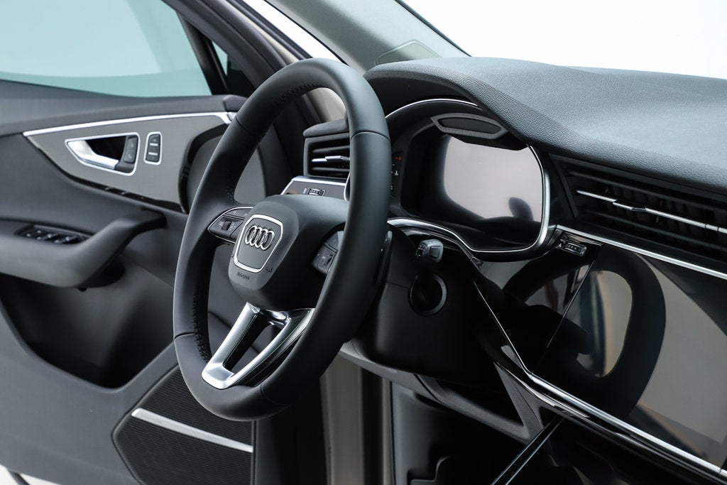 2022 Audi Q7 55 Premium Plus quattro