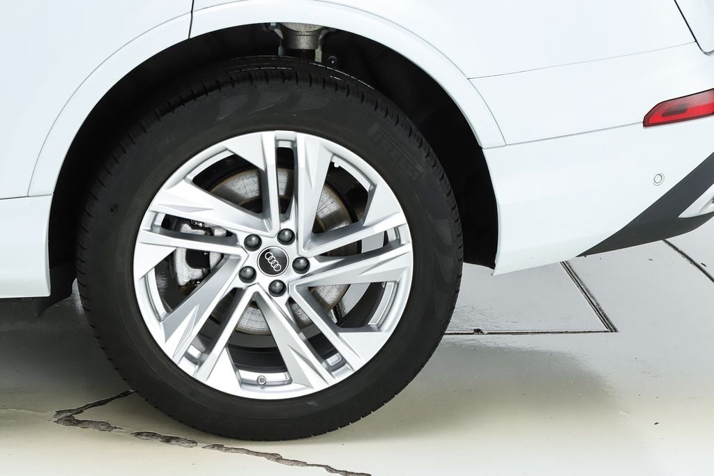 2023 Audi Q7 55 Premium Plus quattro