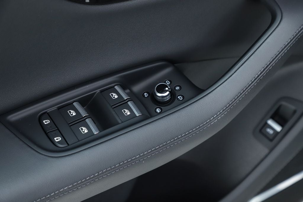2023 Audi Q7 55 Premium Plus quattro