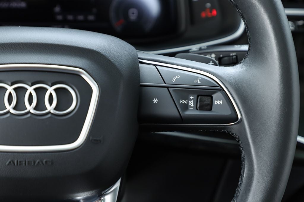 2023 Audi Q7 55 Premium Plus quattro