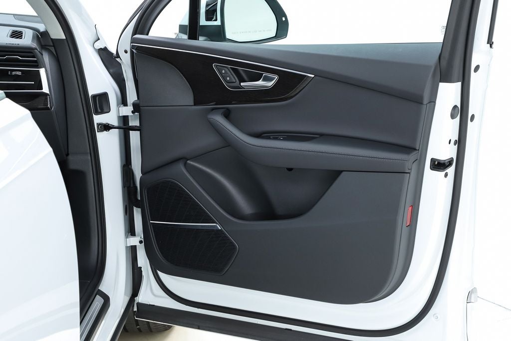 2023 Audi Q7 55 Premium Plus quattro