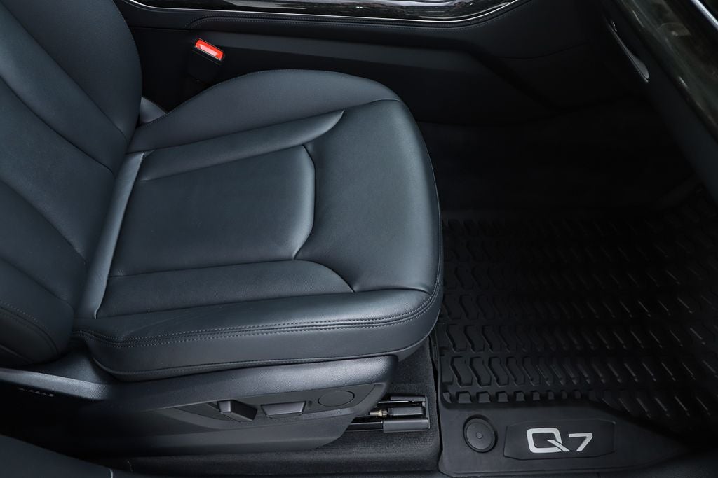 2023 Audi Q7 55 Premium Plus quattro