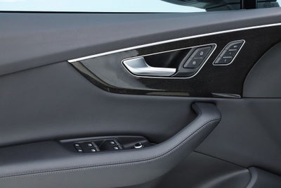 2023 Audi Q7 55 Premium Plus quattro