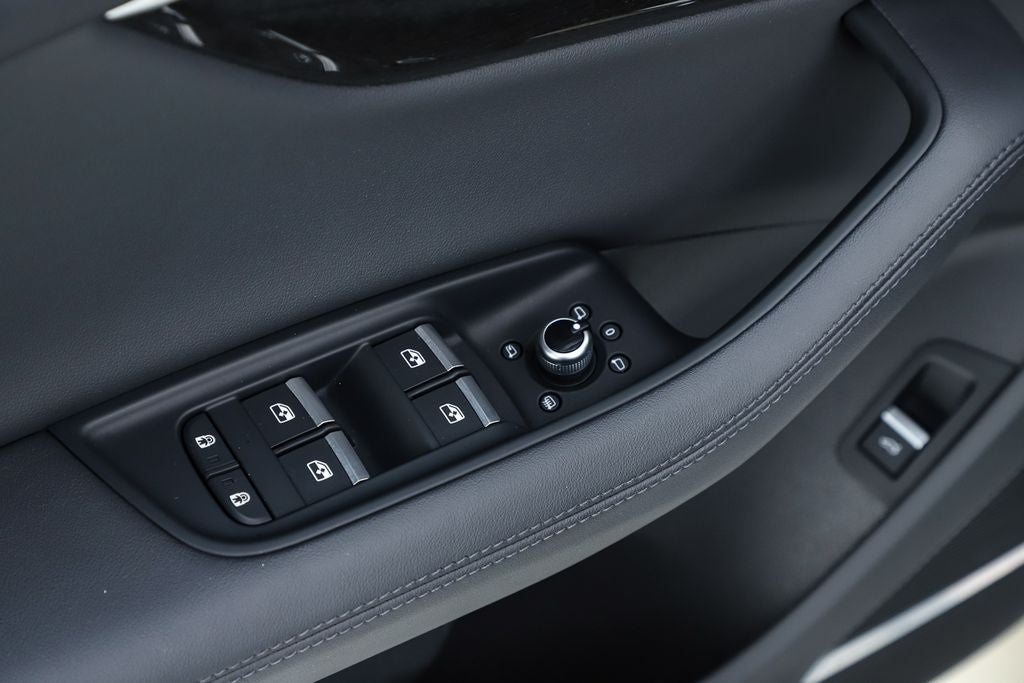 2023 Audi Q7 55 Premium Plus quattro