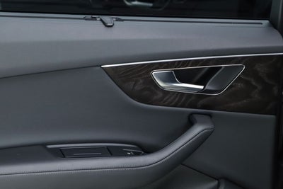 2023 Audi Q7 55 Premium Plus quattro