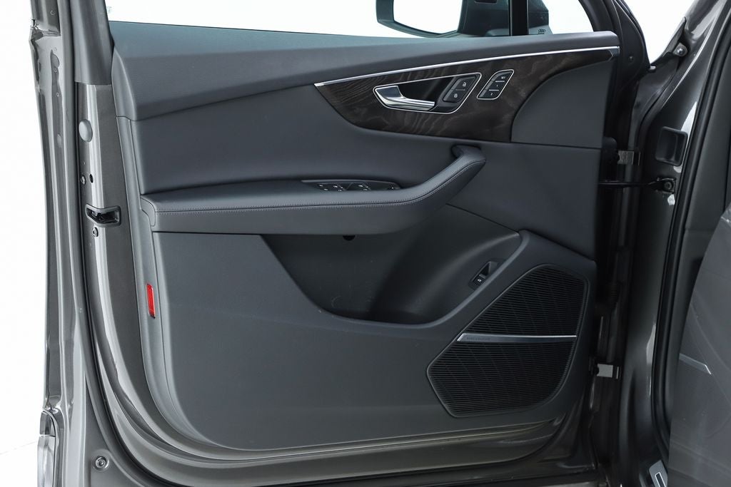 2023 Audi Q7 55 Premium Plus quattro