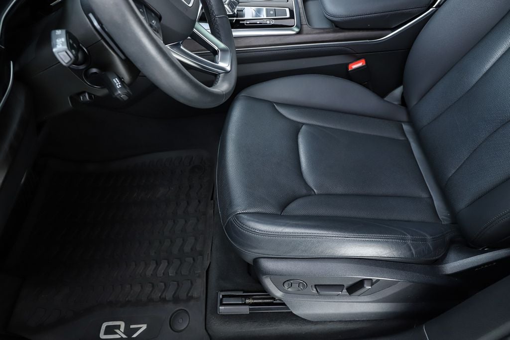 2023 Audi Q7 55 Premium Plus quattro