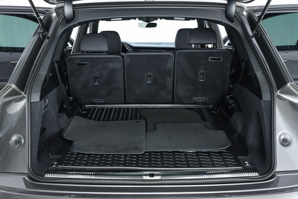 2023 Audi Q7 55 Premium Plus quattro